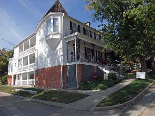 LM11 - Dr. Neil Cameron Hardin Home, Louisiana, Missouri, USA