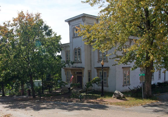 LM13 - Paul Stark Sr. Residence - Victorian Italianante