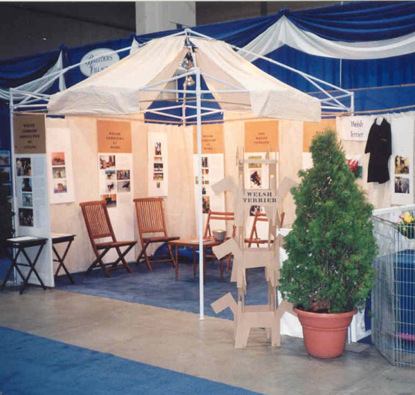 Welsh Terrier - Royal Winter Fair  - WTCA Display - 1999